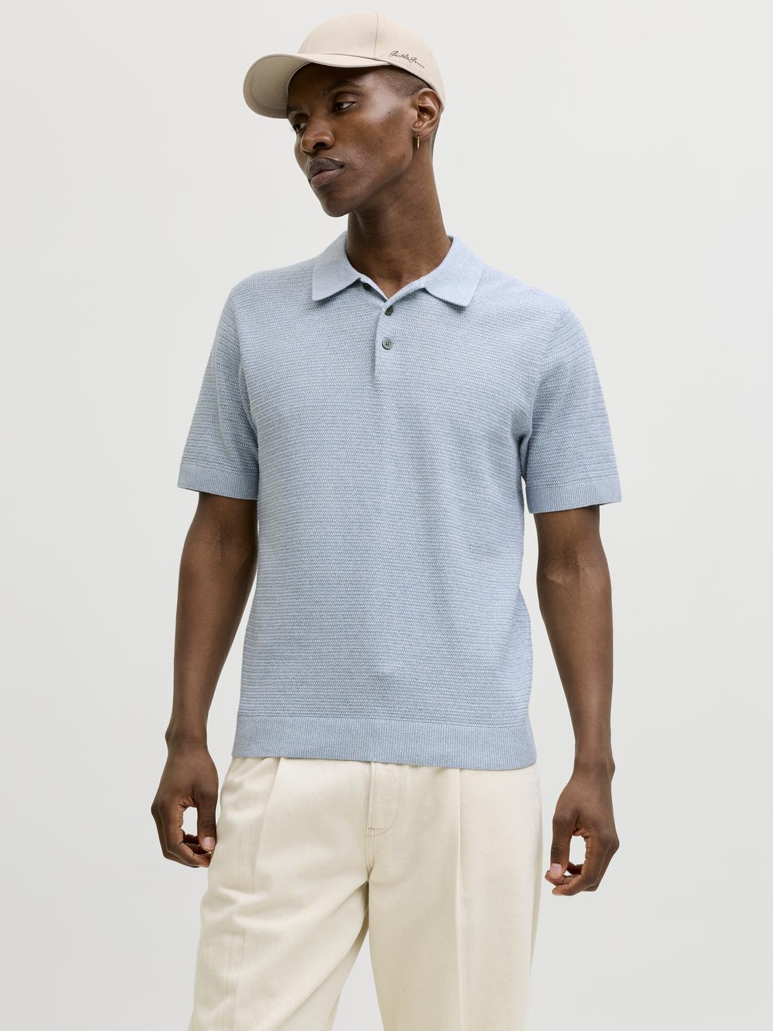 model_shot-front